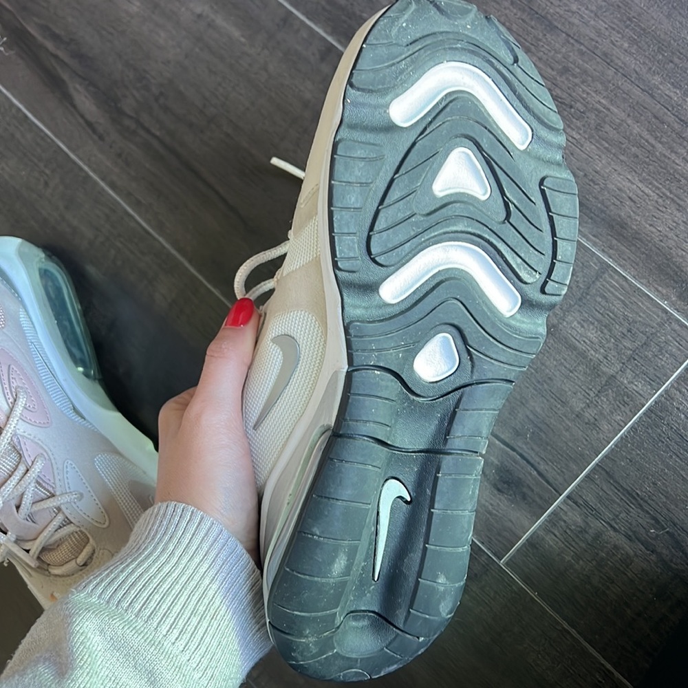 Nike Air Max Womens Size 6.5. Practically New! Ba… - image 5